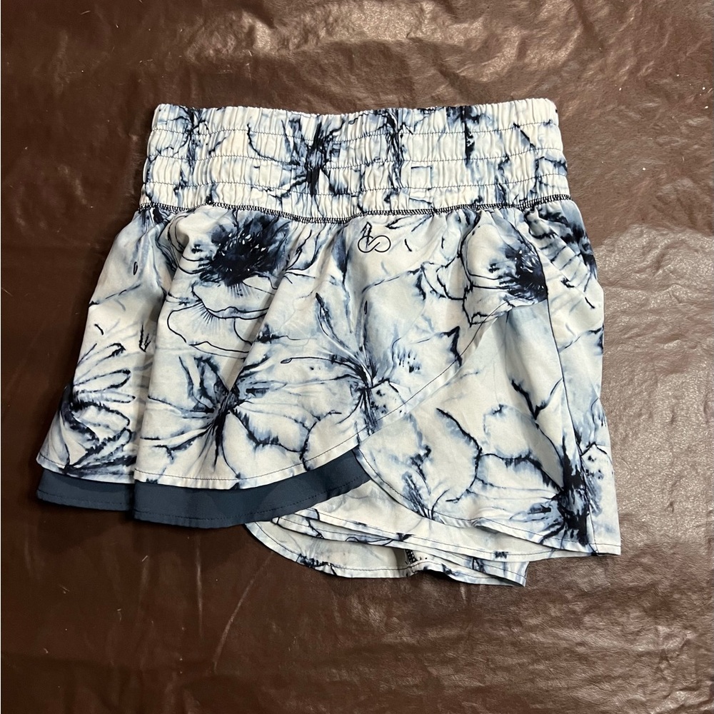 CALIA Women's High Rise 3” Step Up Short